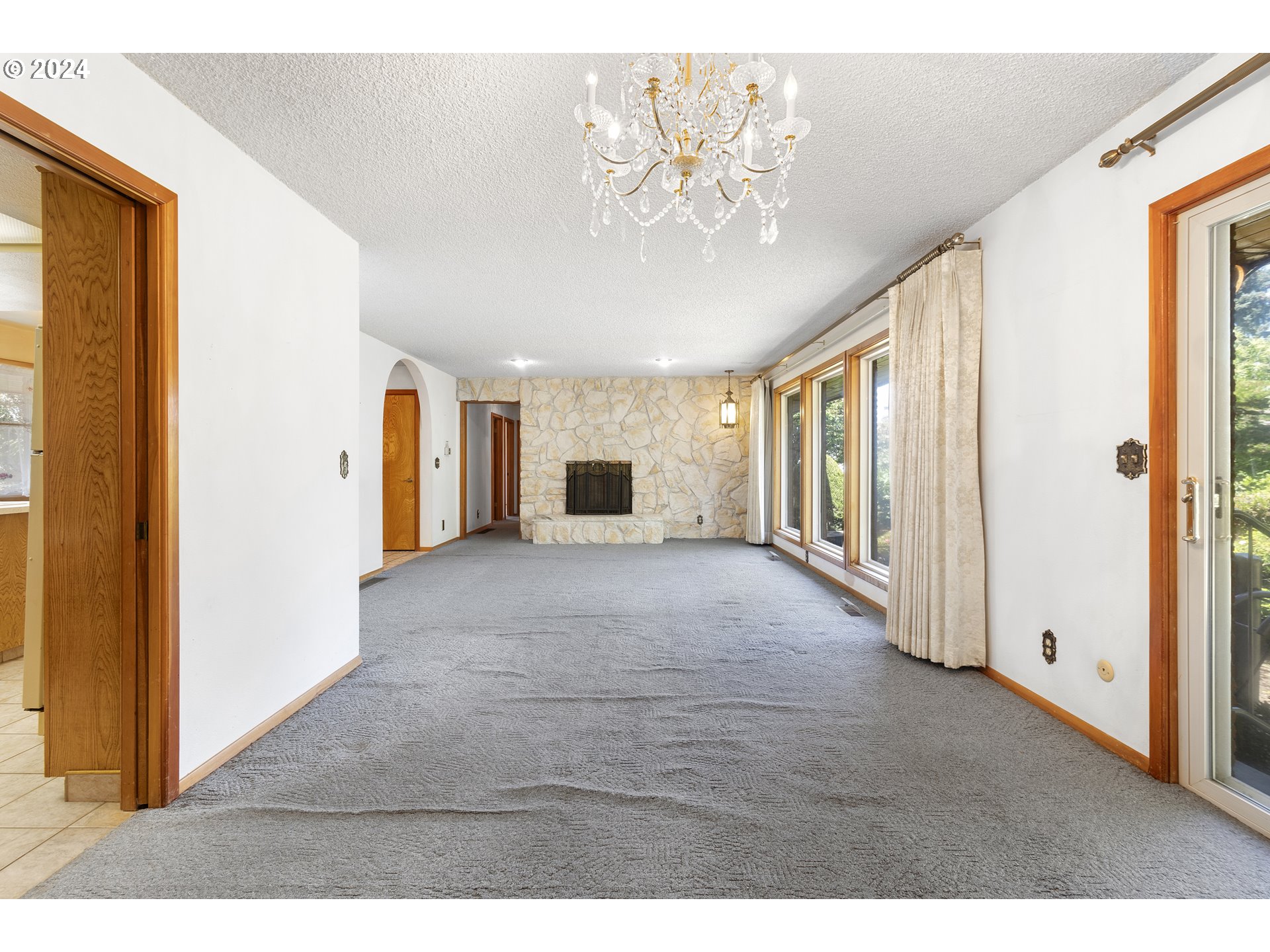 3212 NE 143RD AVE