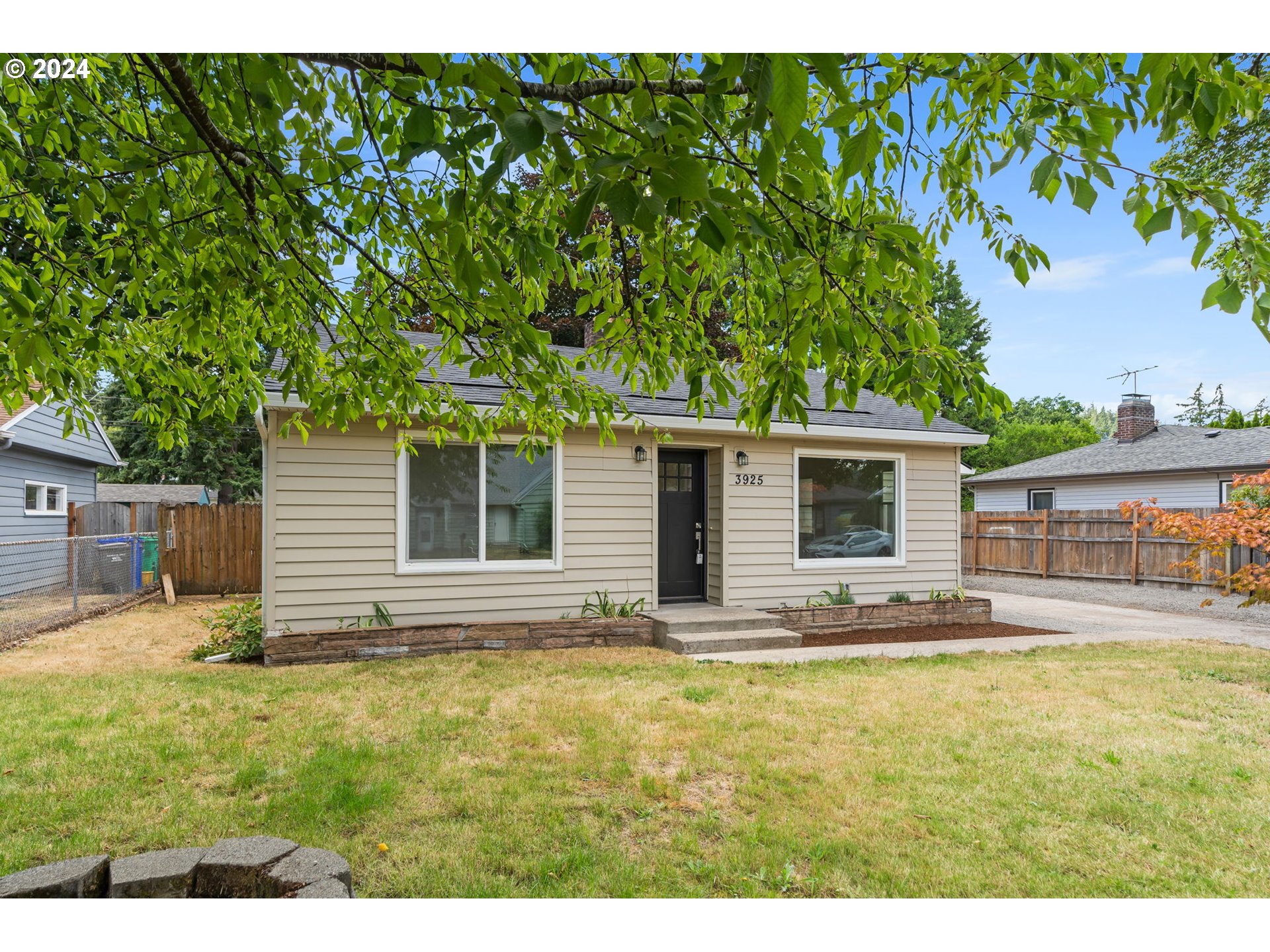 3925 SE 113TH AVE