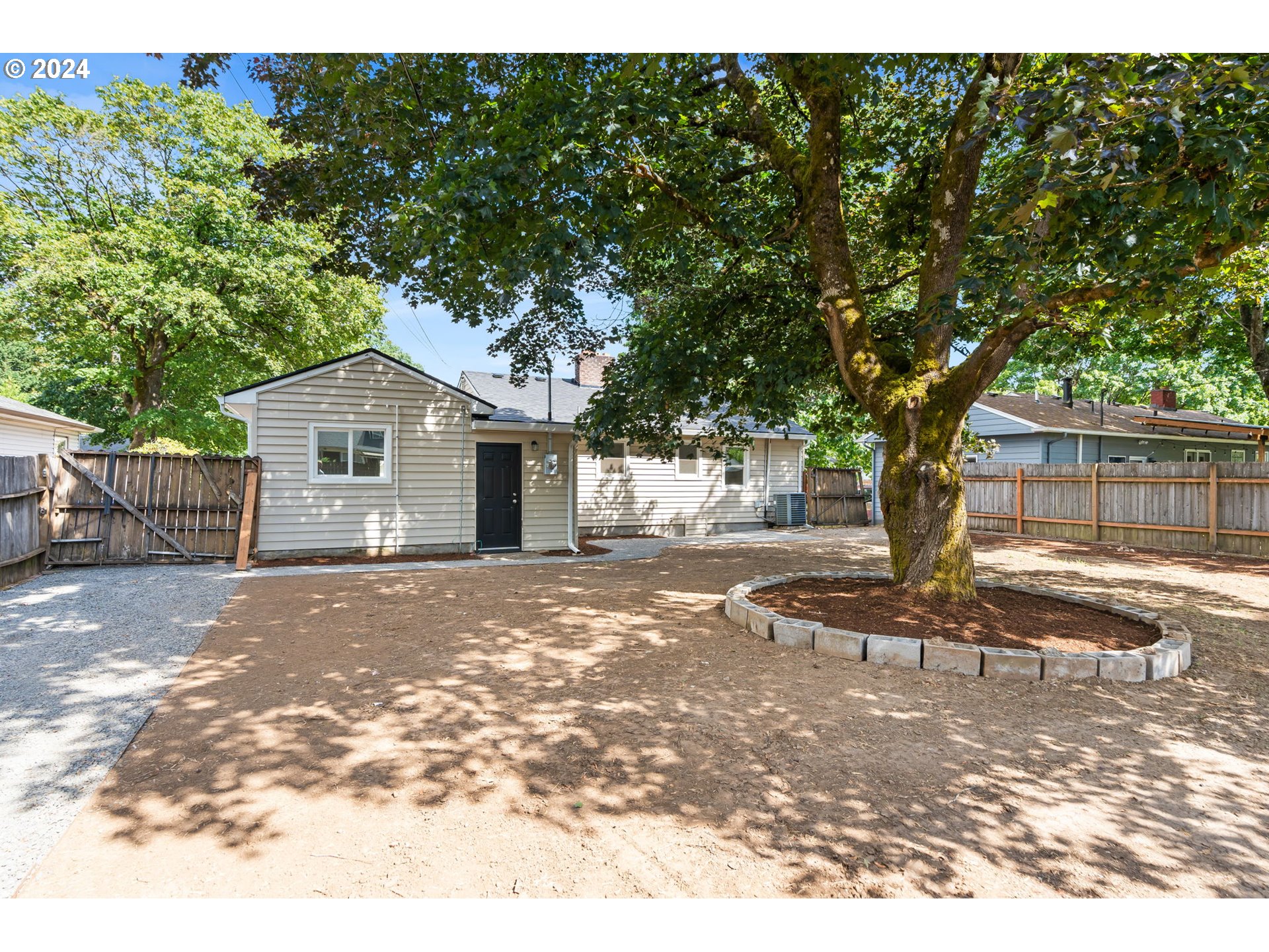 3925 SE 113TH AVE