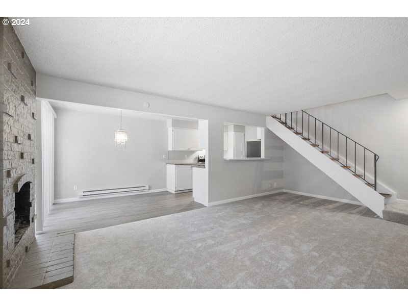 2921 NE Rene AVE 15B