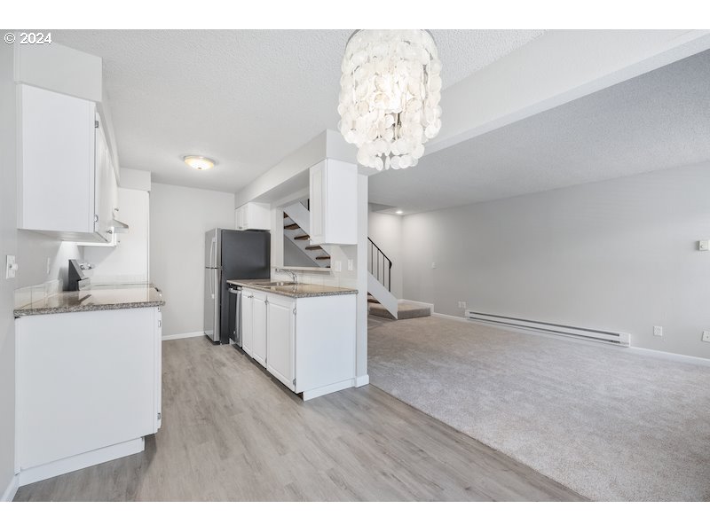 2921 NE Rene AVE 15B