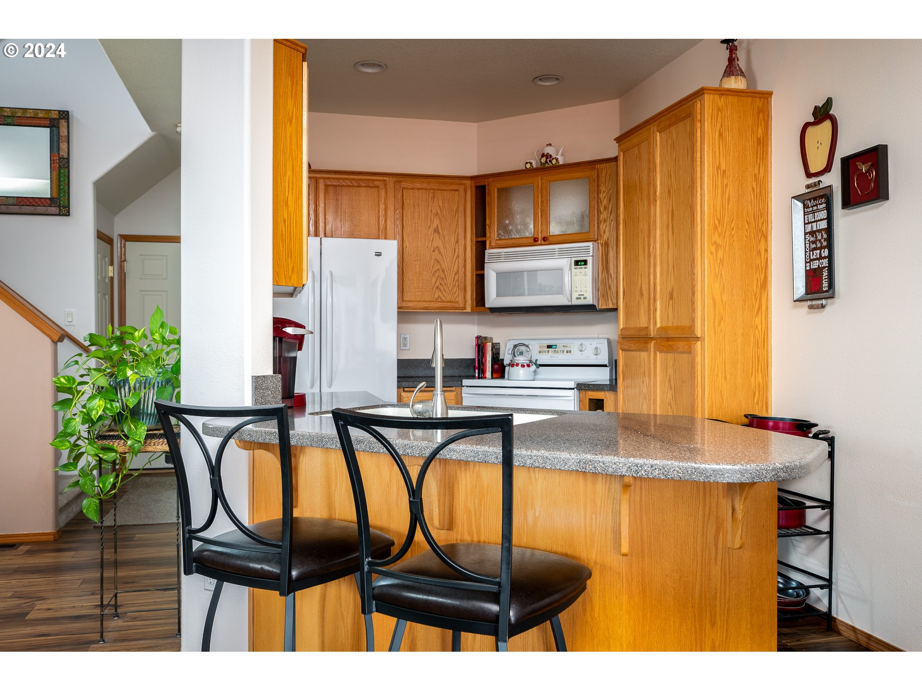 160 ALLI CT