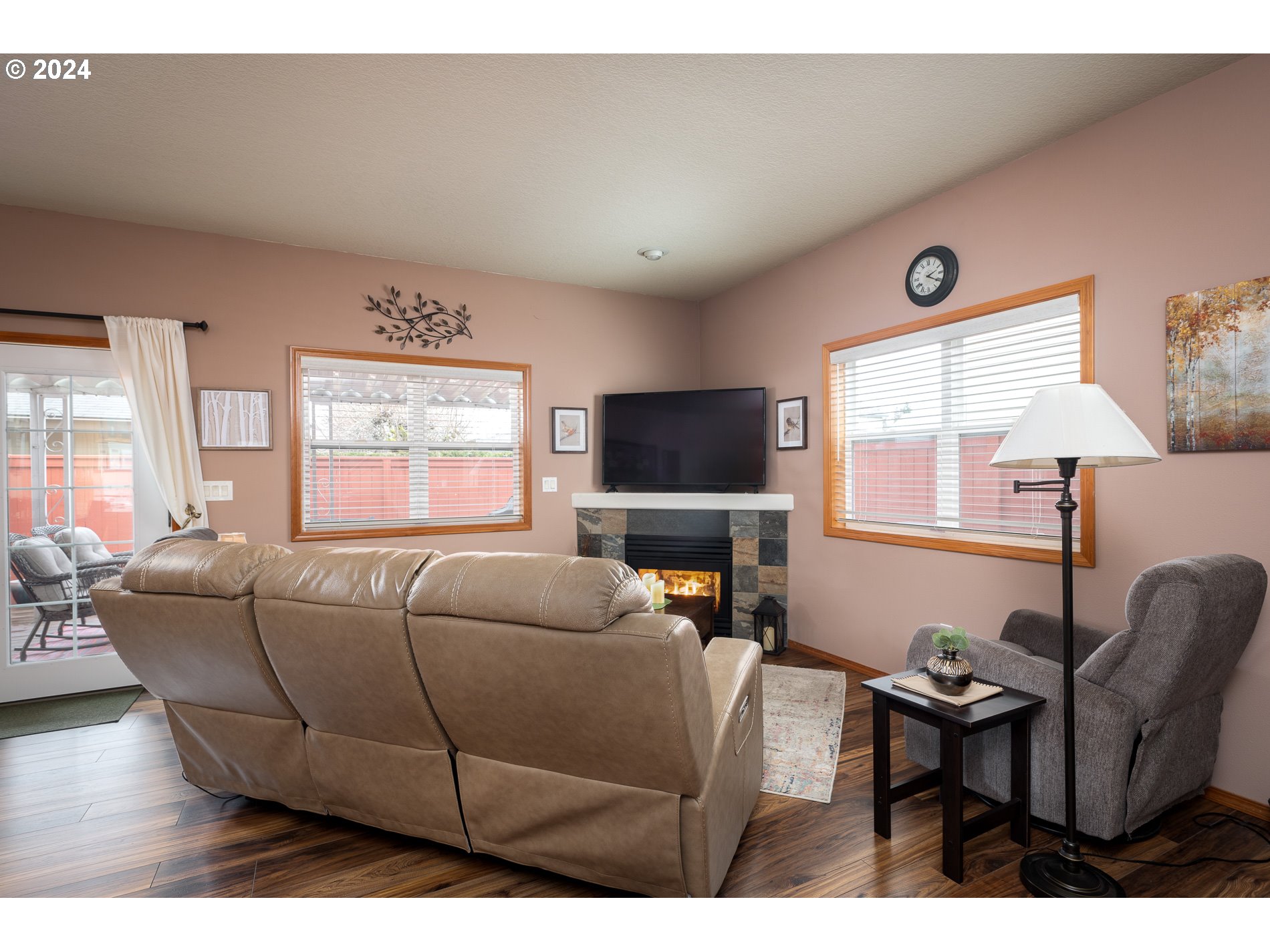 160 ALLI CT