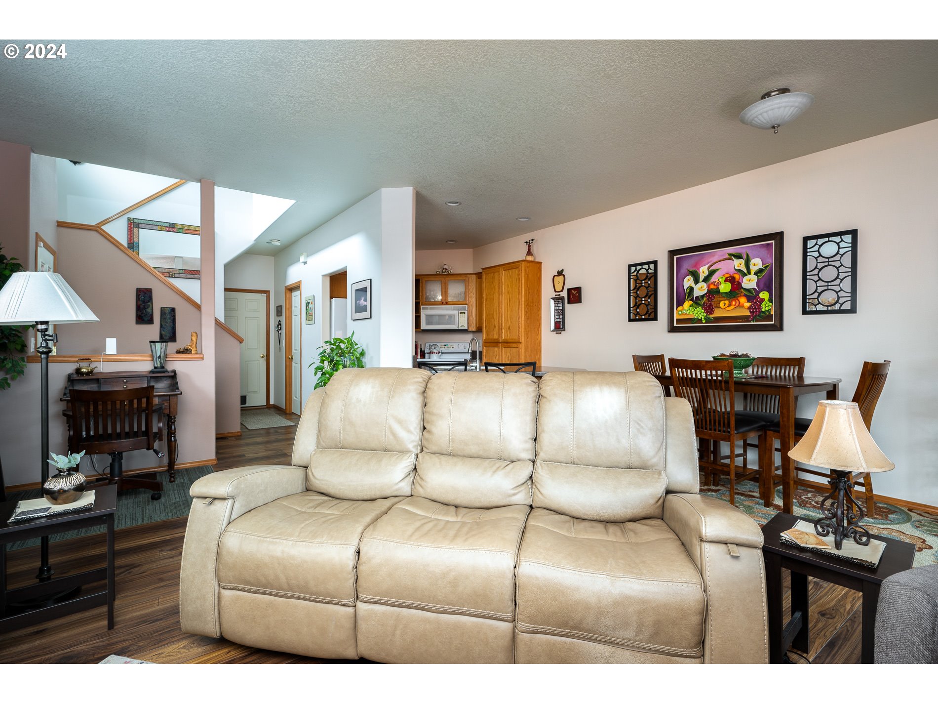 160 ALLI CT