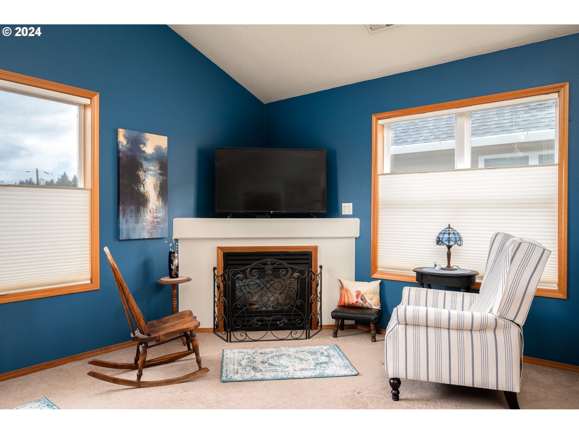 160 ALLI CT