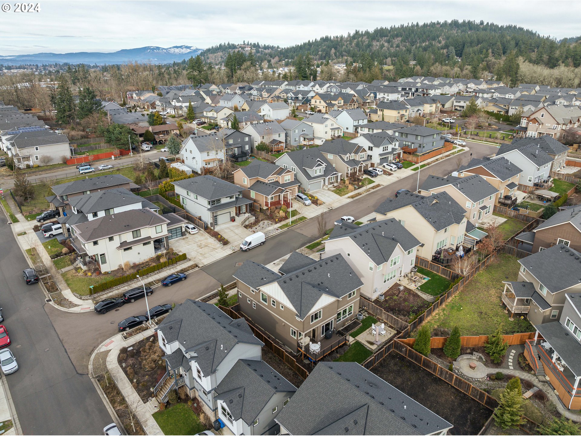 2726 SW 42ND ST