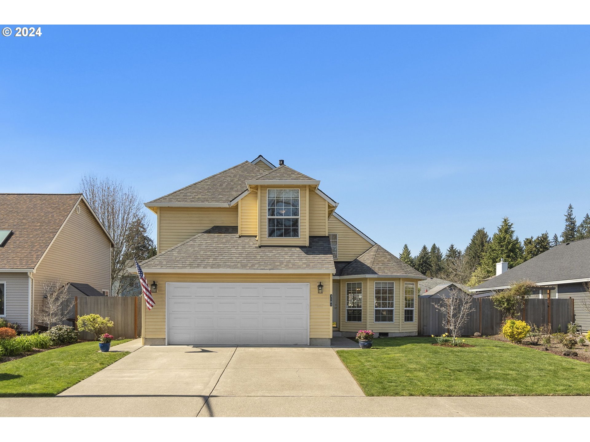 3181 NE 2ND CT