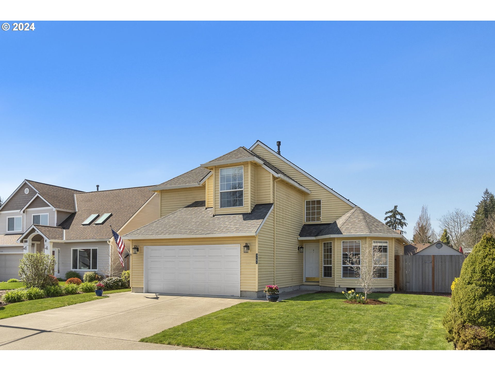 3181 NE 2ND CT