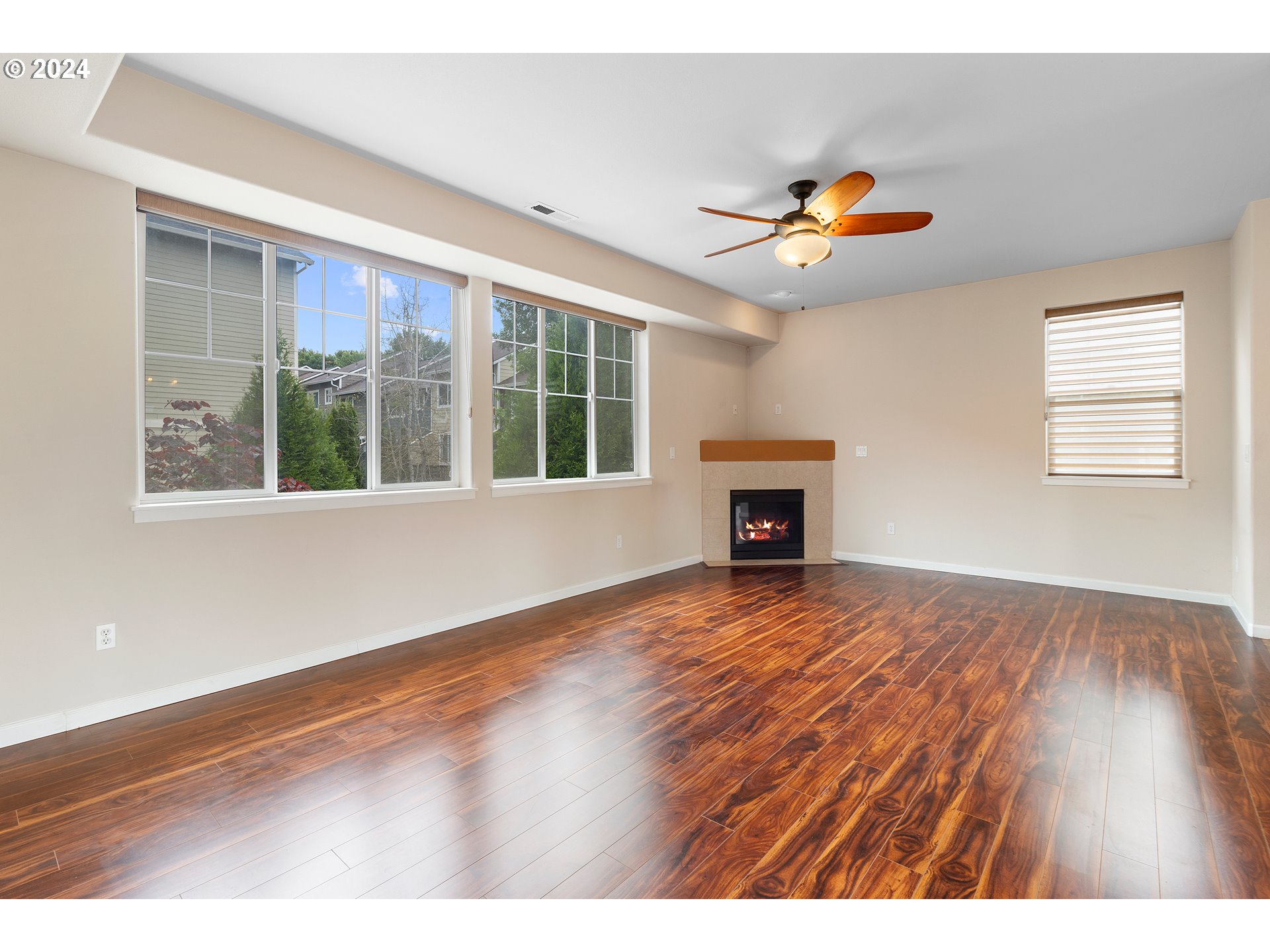 8997 SW 155TH AVE