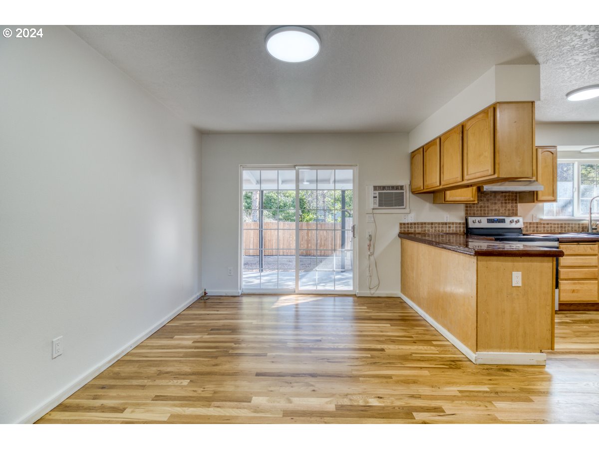 231 6TH ST