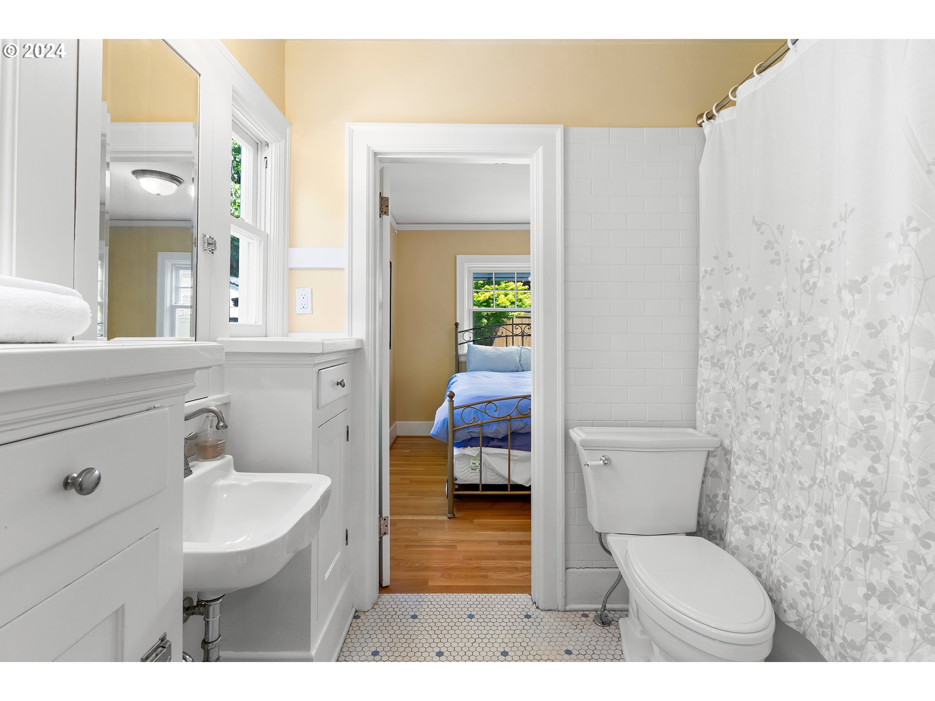 3316 NE CESAR E CHAVEZ BLVD