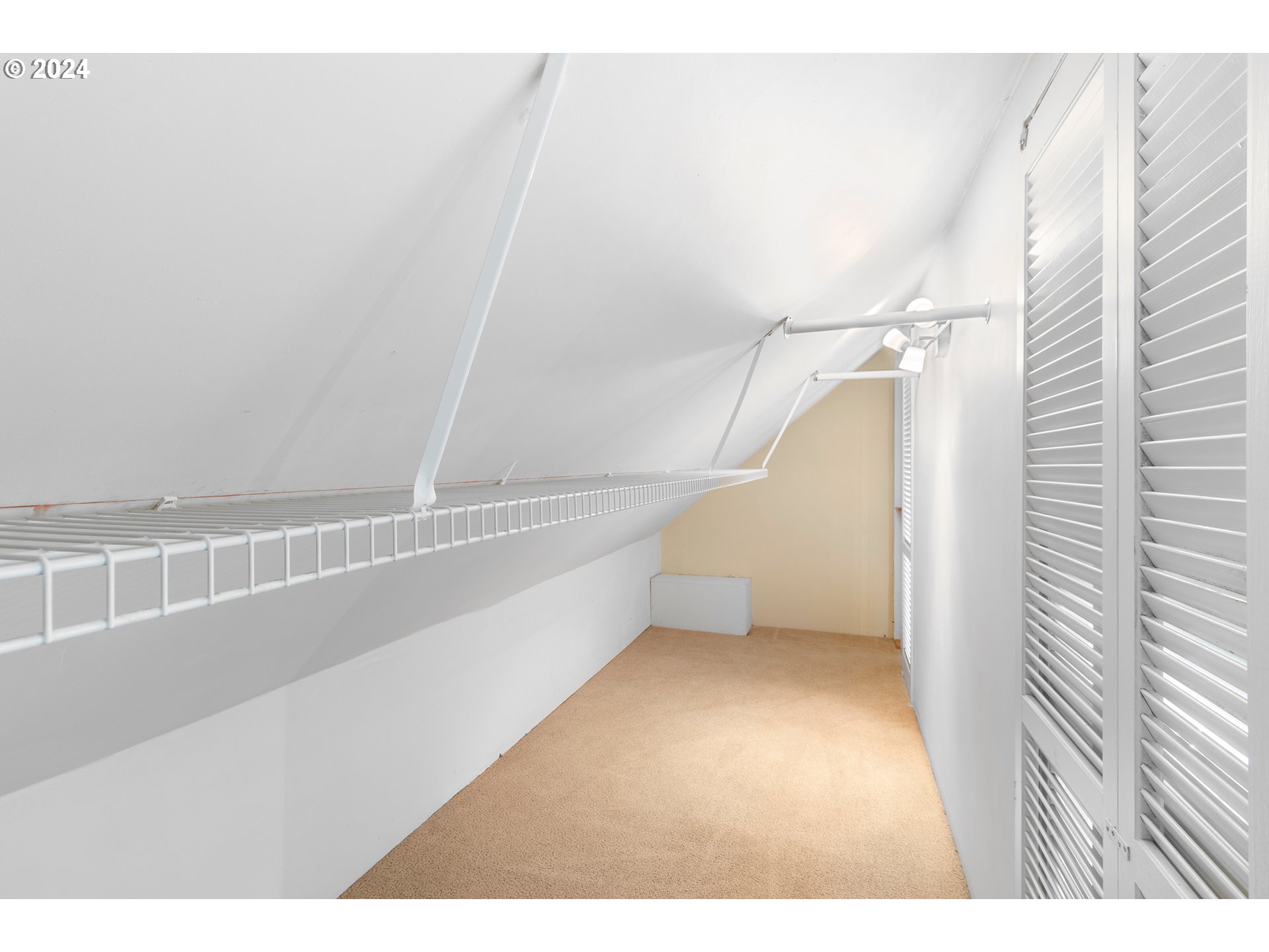 3316 NE CESAR E CHAVEZ BLVD