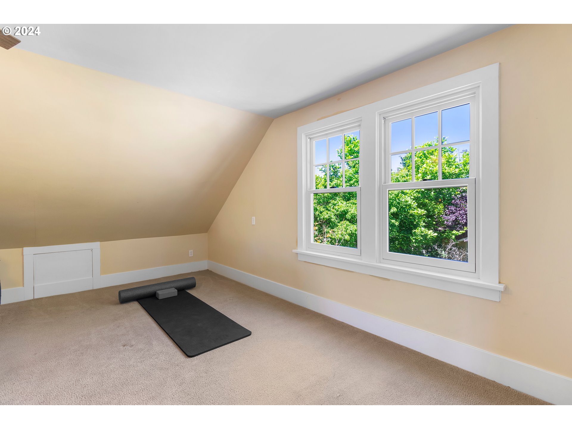 3316 NE CESAR E CHAVEZ BLVD