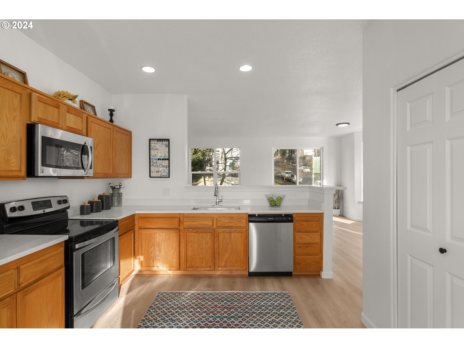 2501 NW 1ST DR