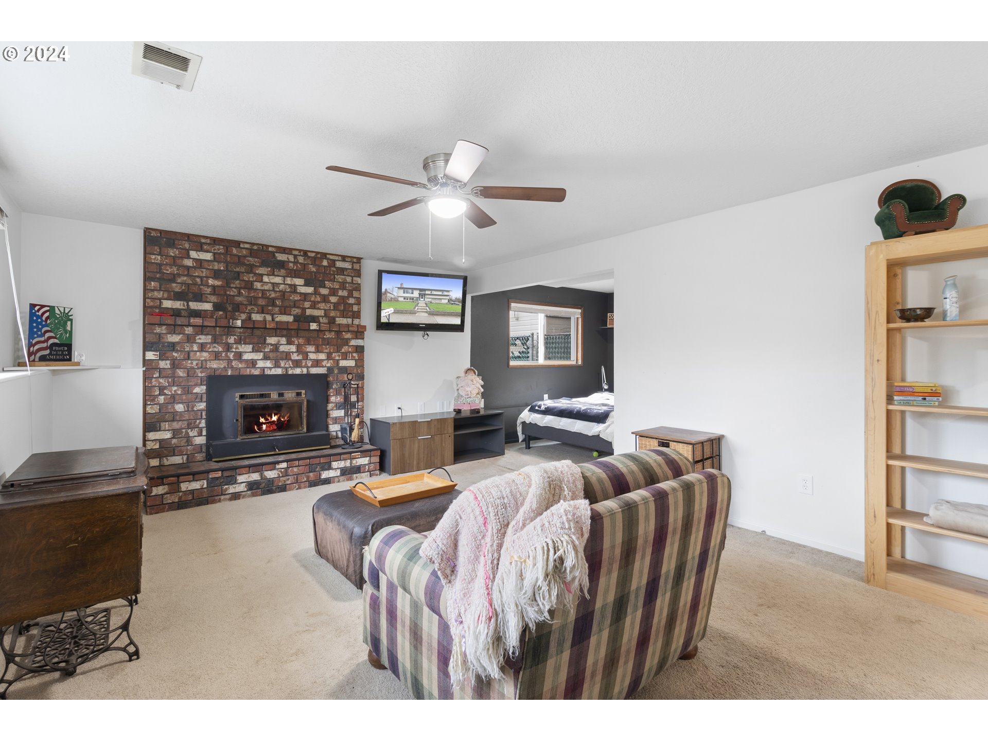 2325 SW DUNBAR PL