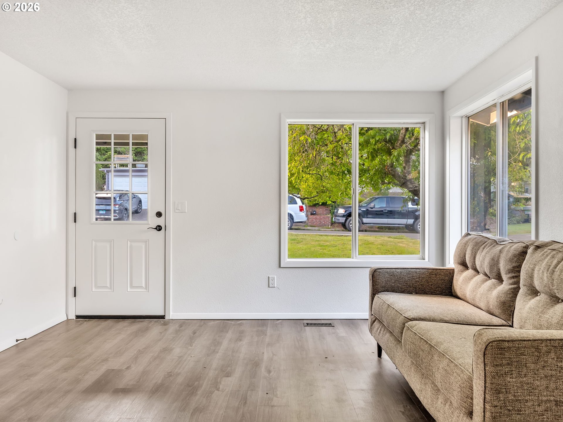 1208 ALAMEDA AVE