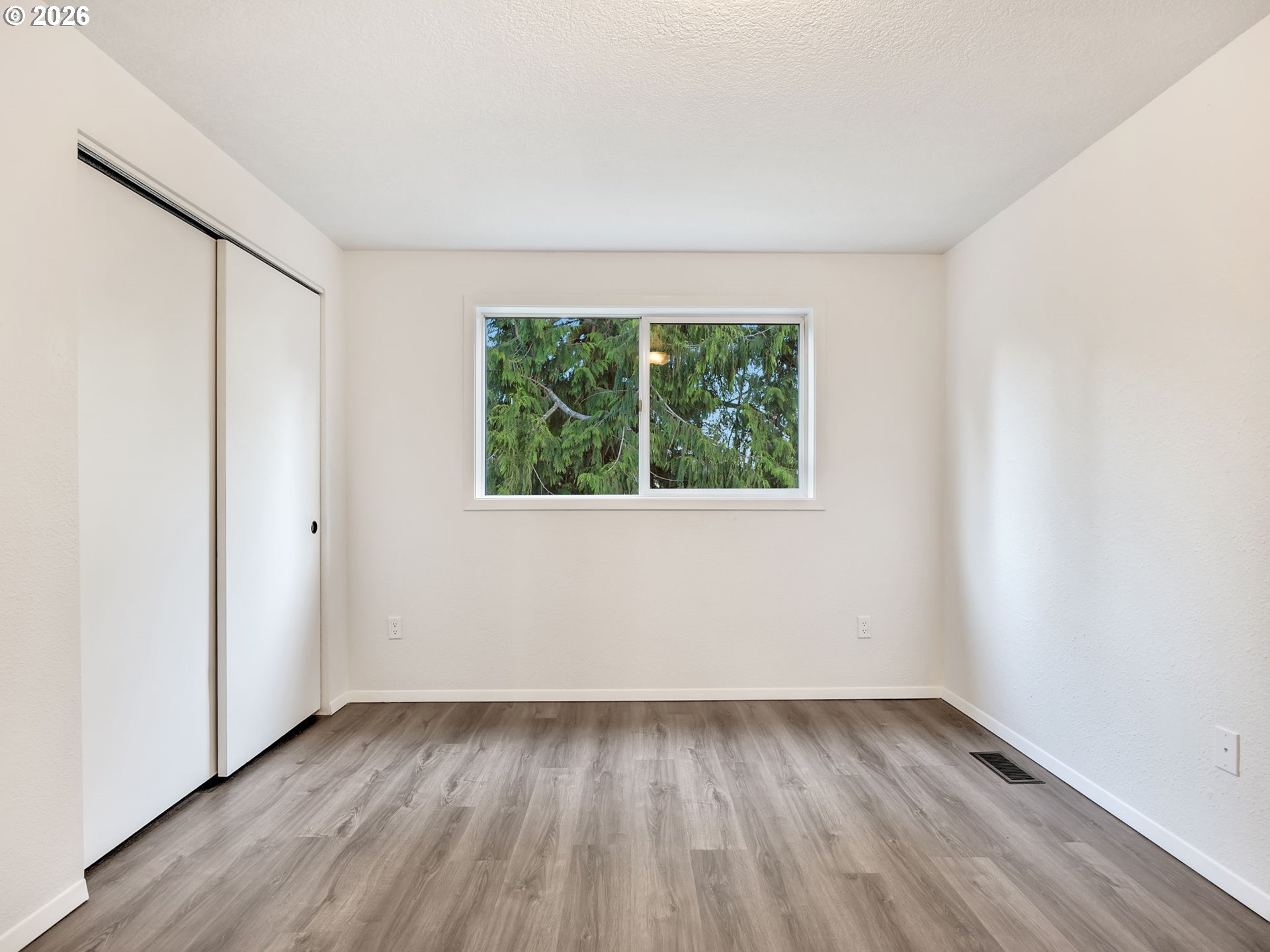 1208 ALAMEDA AVE