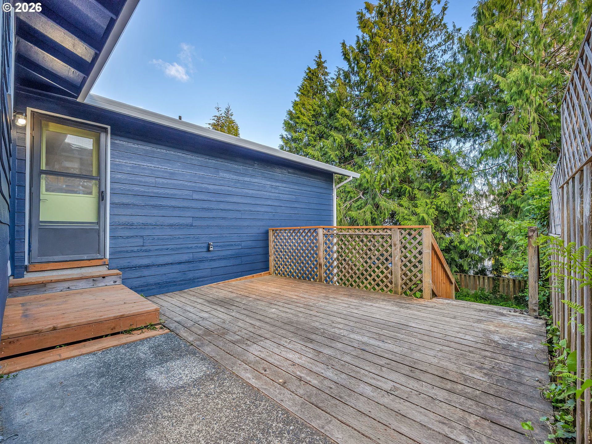 1208 ALAMEDA AVE