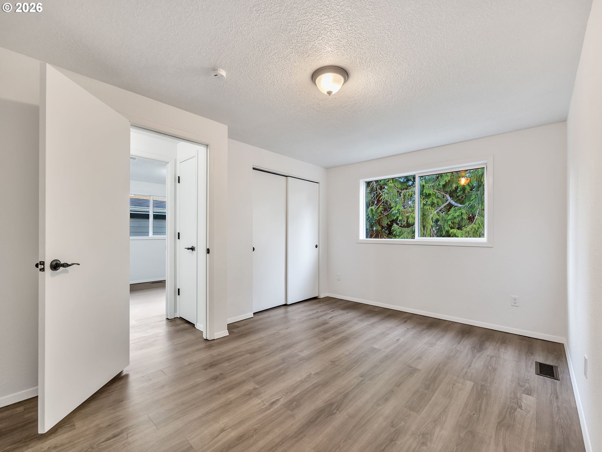 1208 ALAMEDA AVE