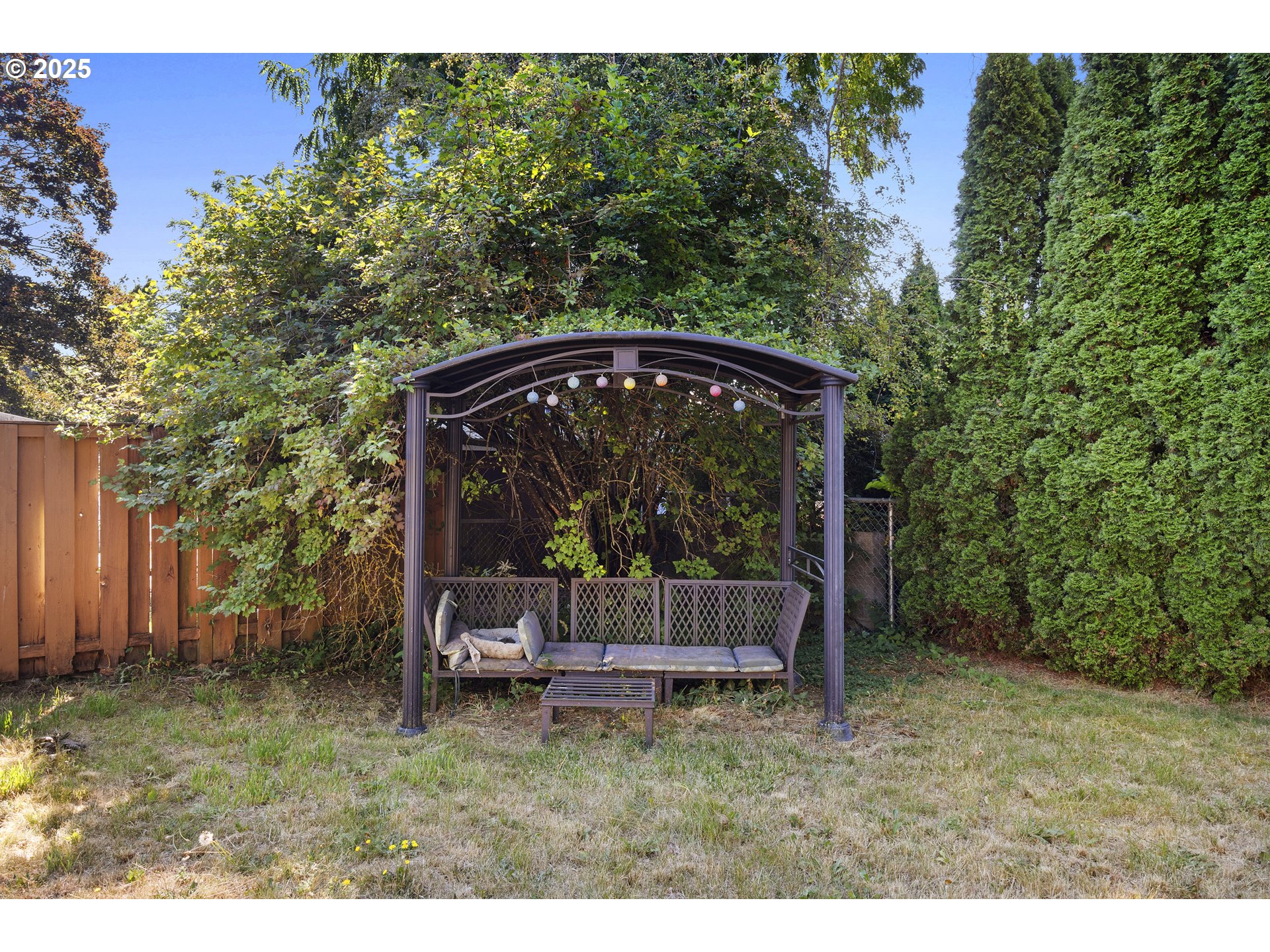 1946 NE 113TH AVE