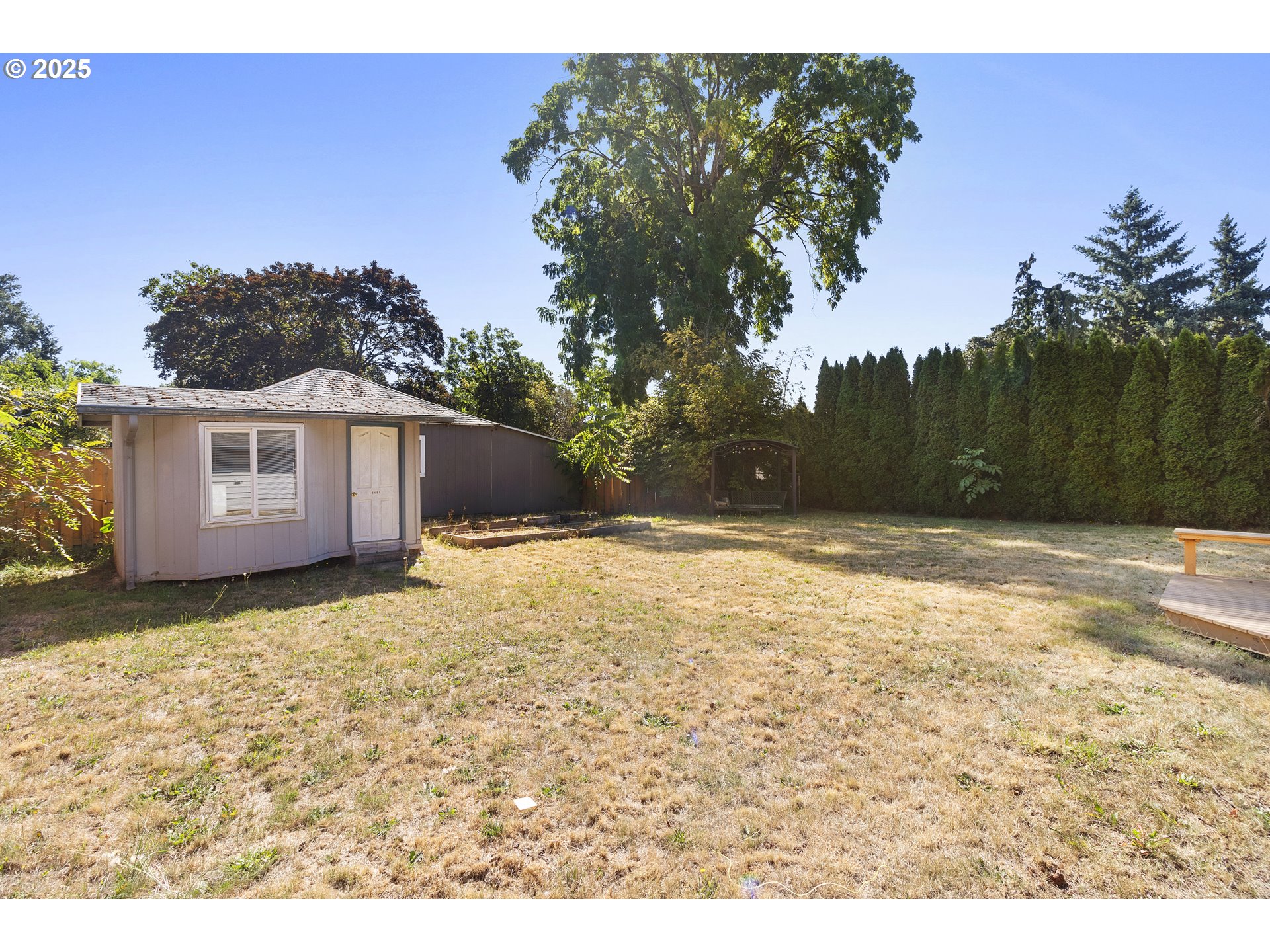 1946 NE 113TH AVE