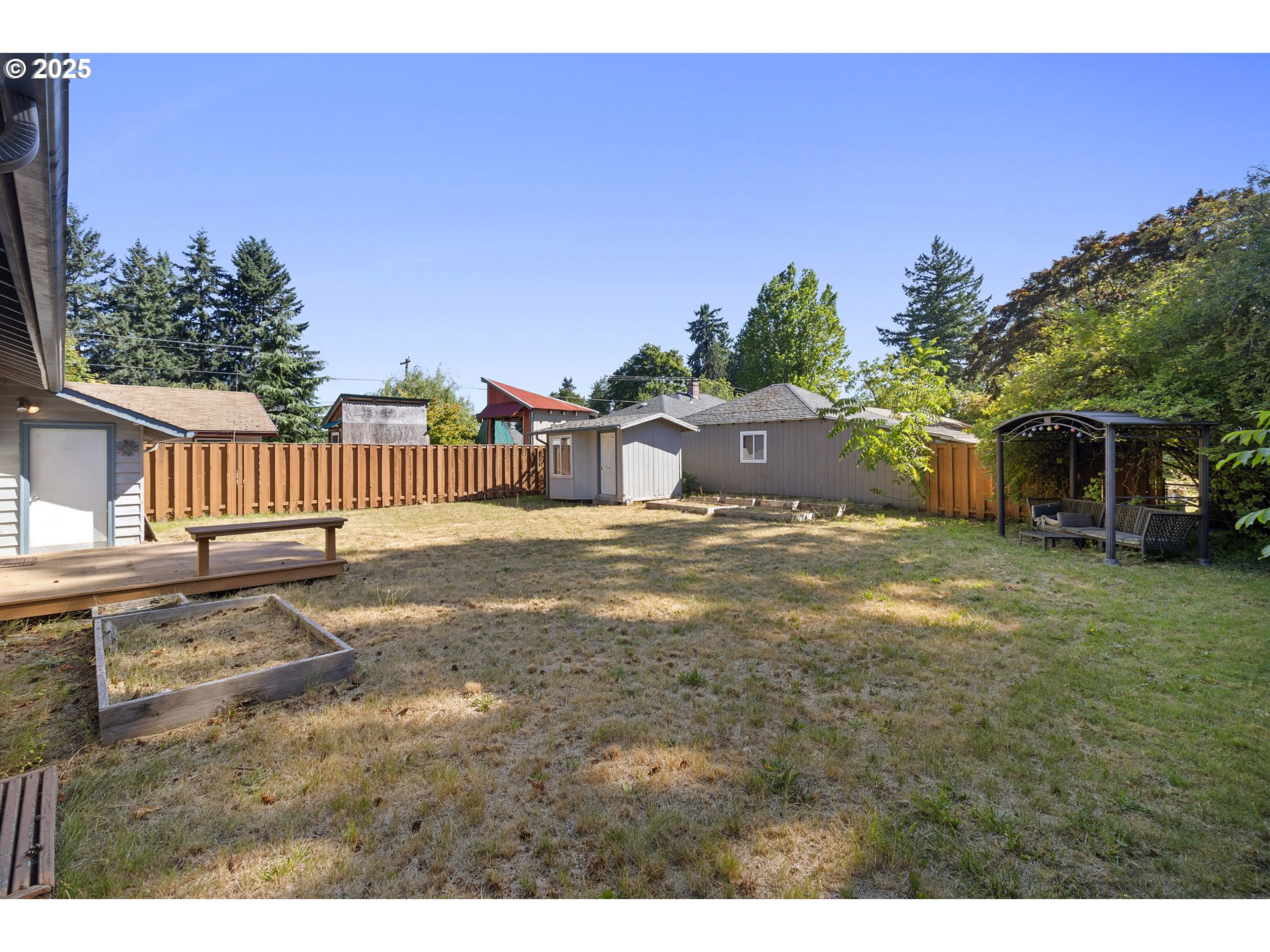 1946 NE 113TH AVE