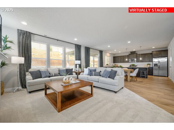 16543 SE Odell Lake LN LT 743