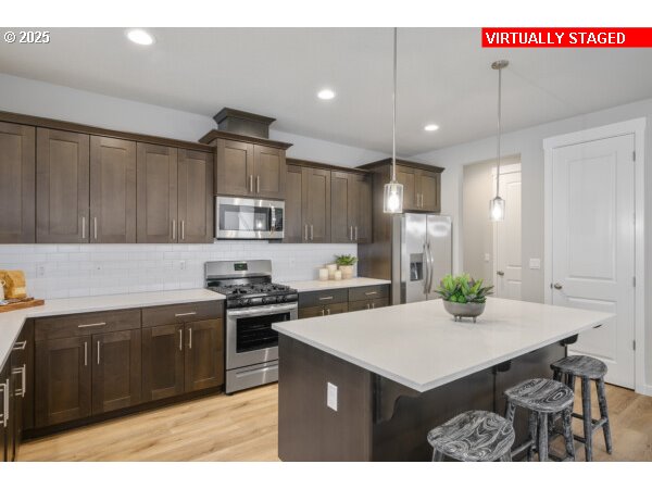 16543 SE Odell Lake LN LT 743