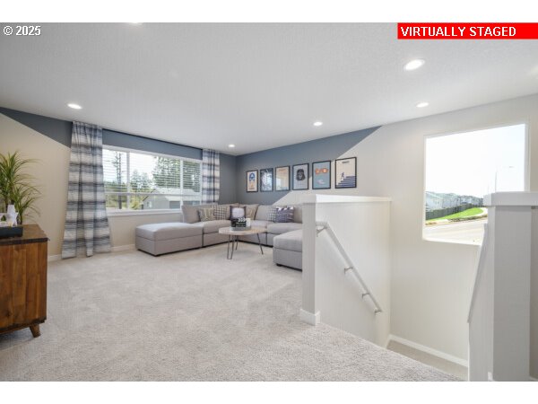 16543 SE Odell Lake LN LT 743