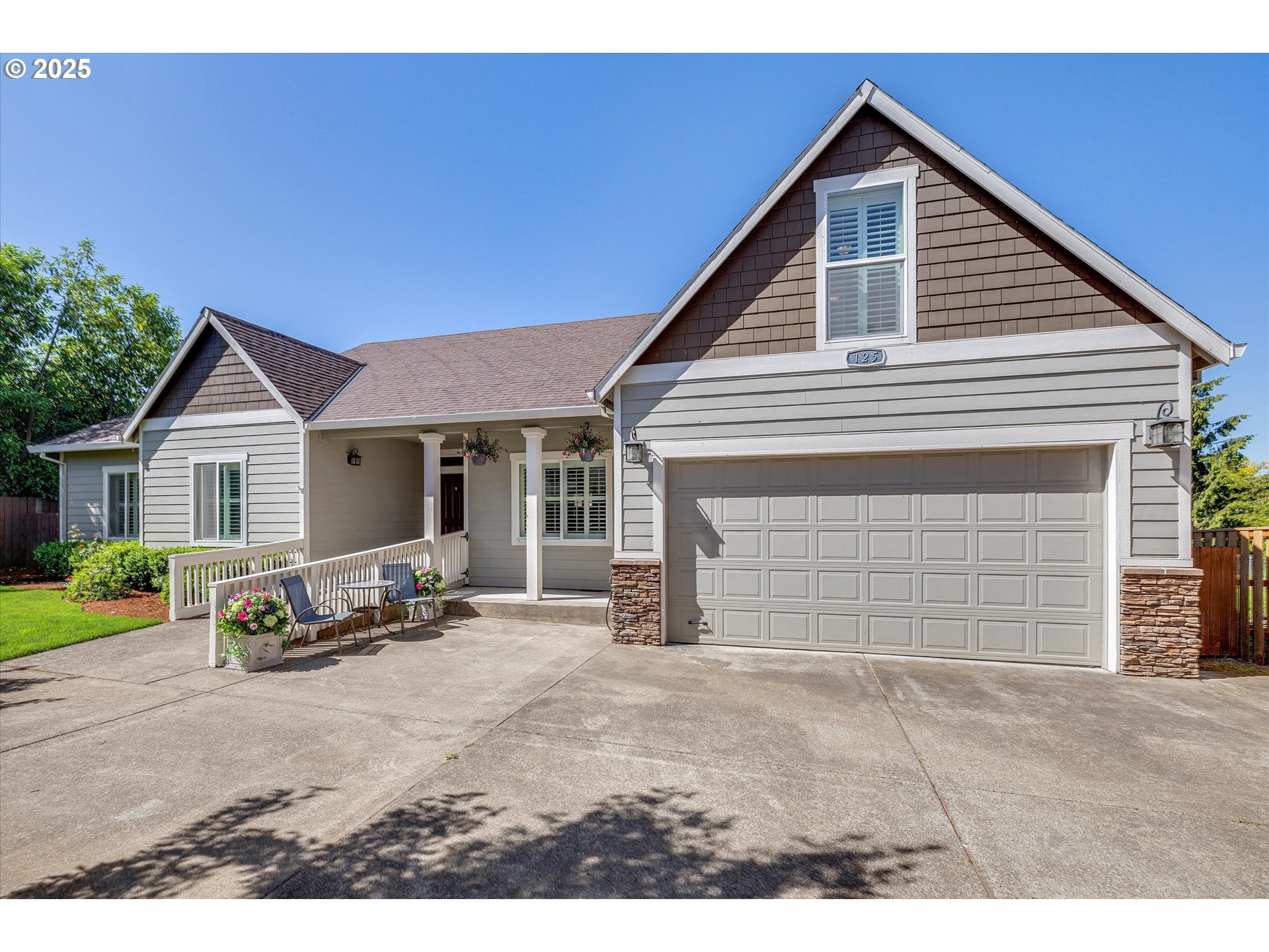 125 TELFORD RD