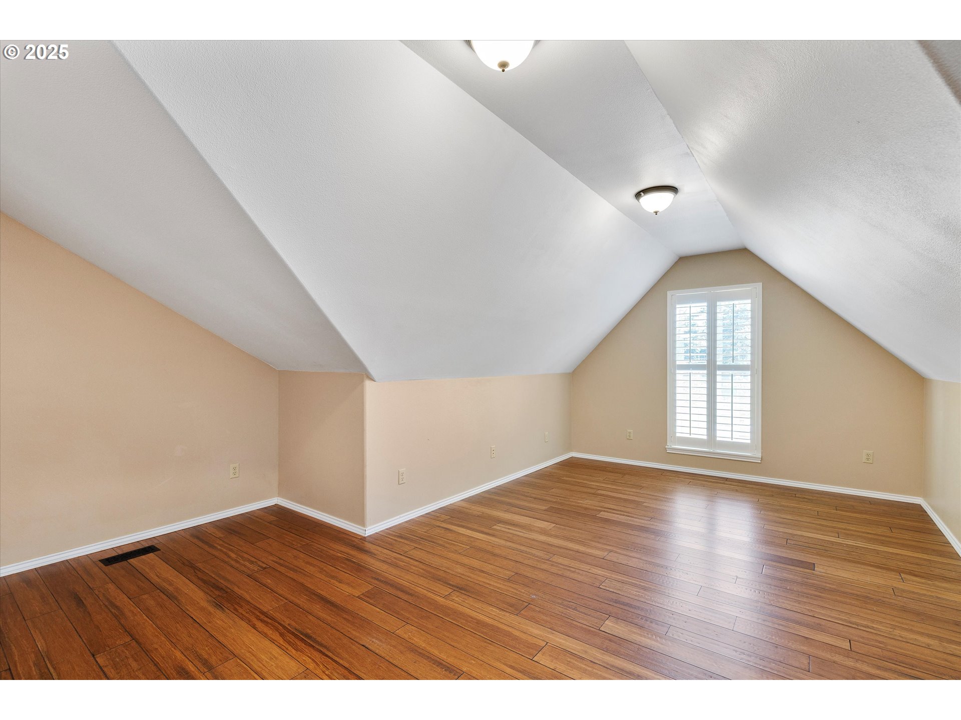 125 TELFORD RD