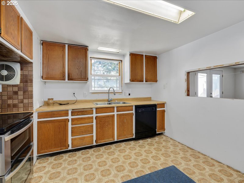 539 NE 160TH AVE