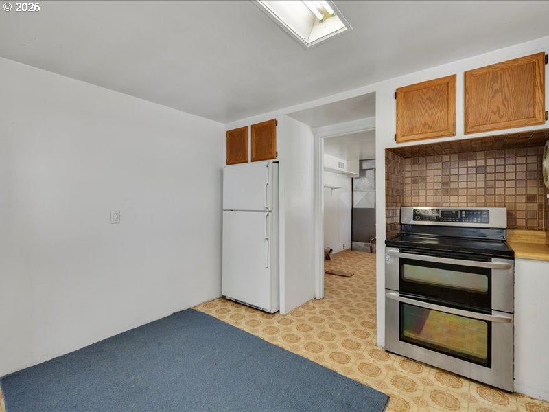 539 NE 160TH AVE