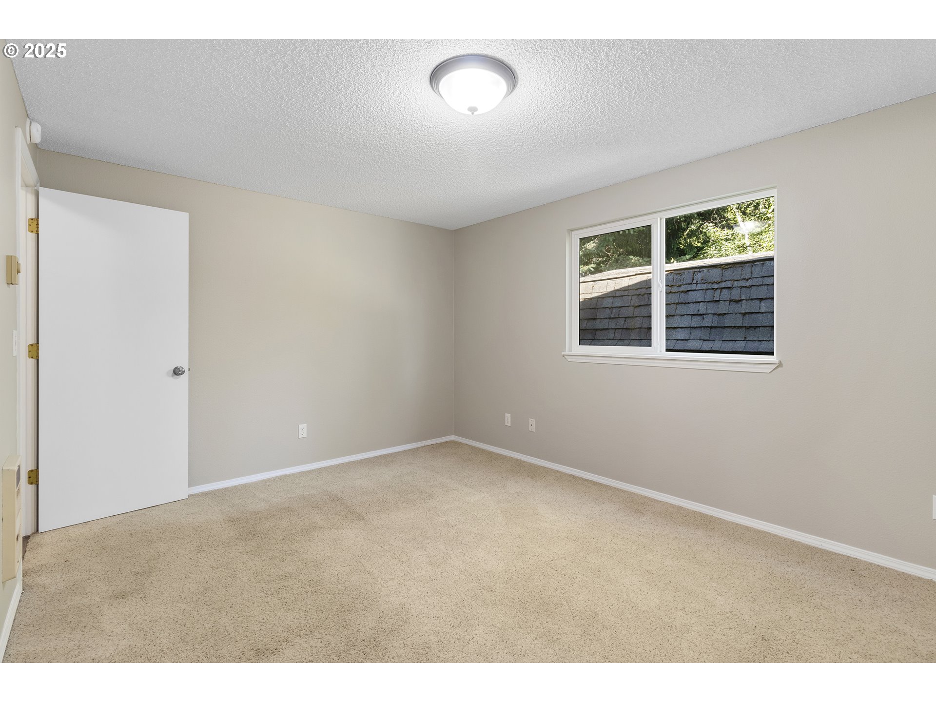 2851 NW NORWOOD CIR