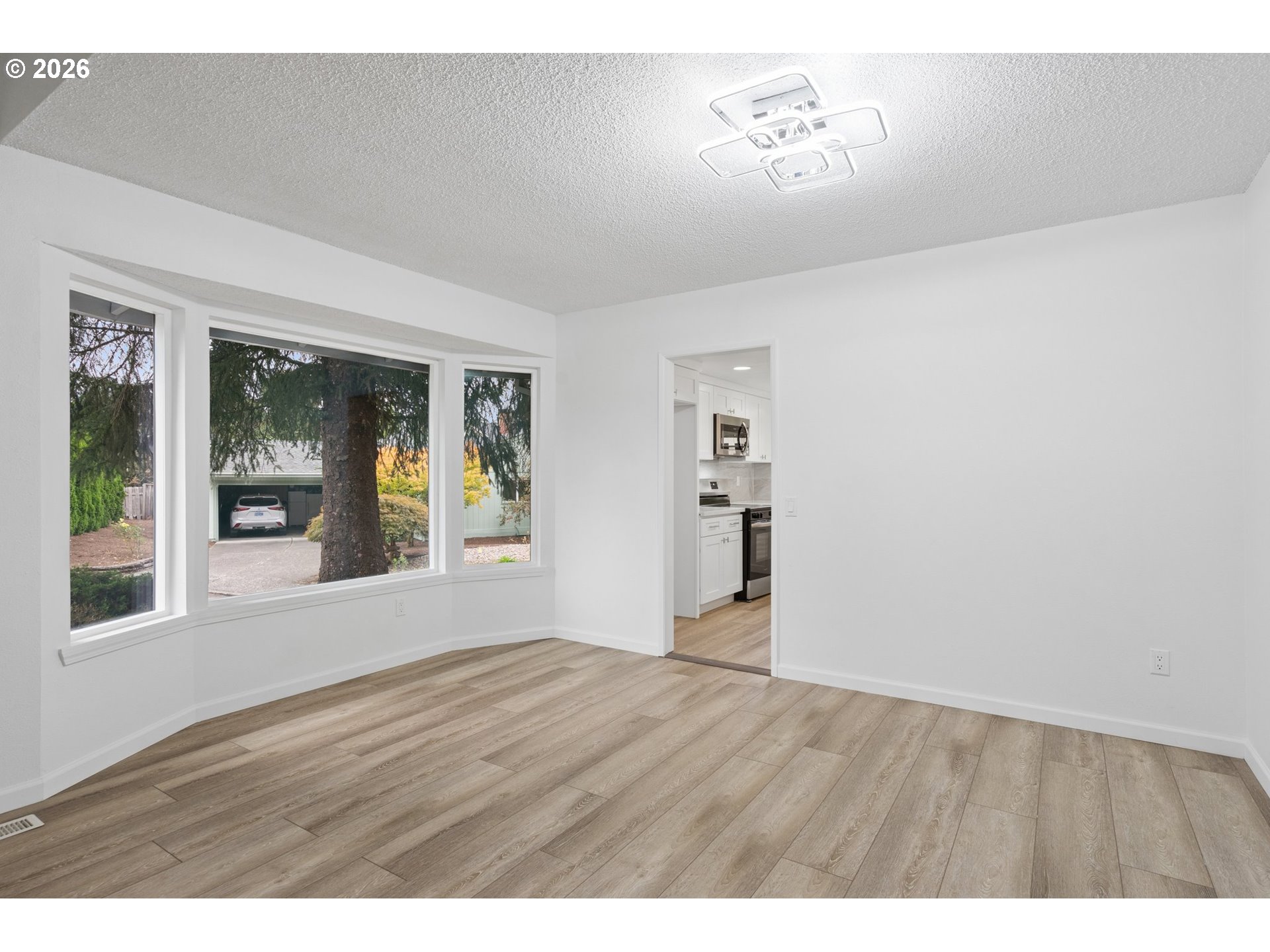 15910 SW OAK MEADOW LN
