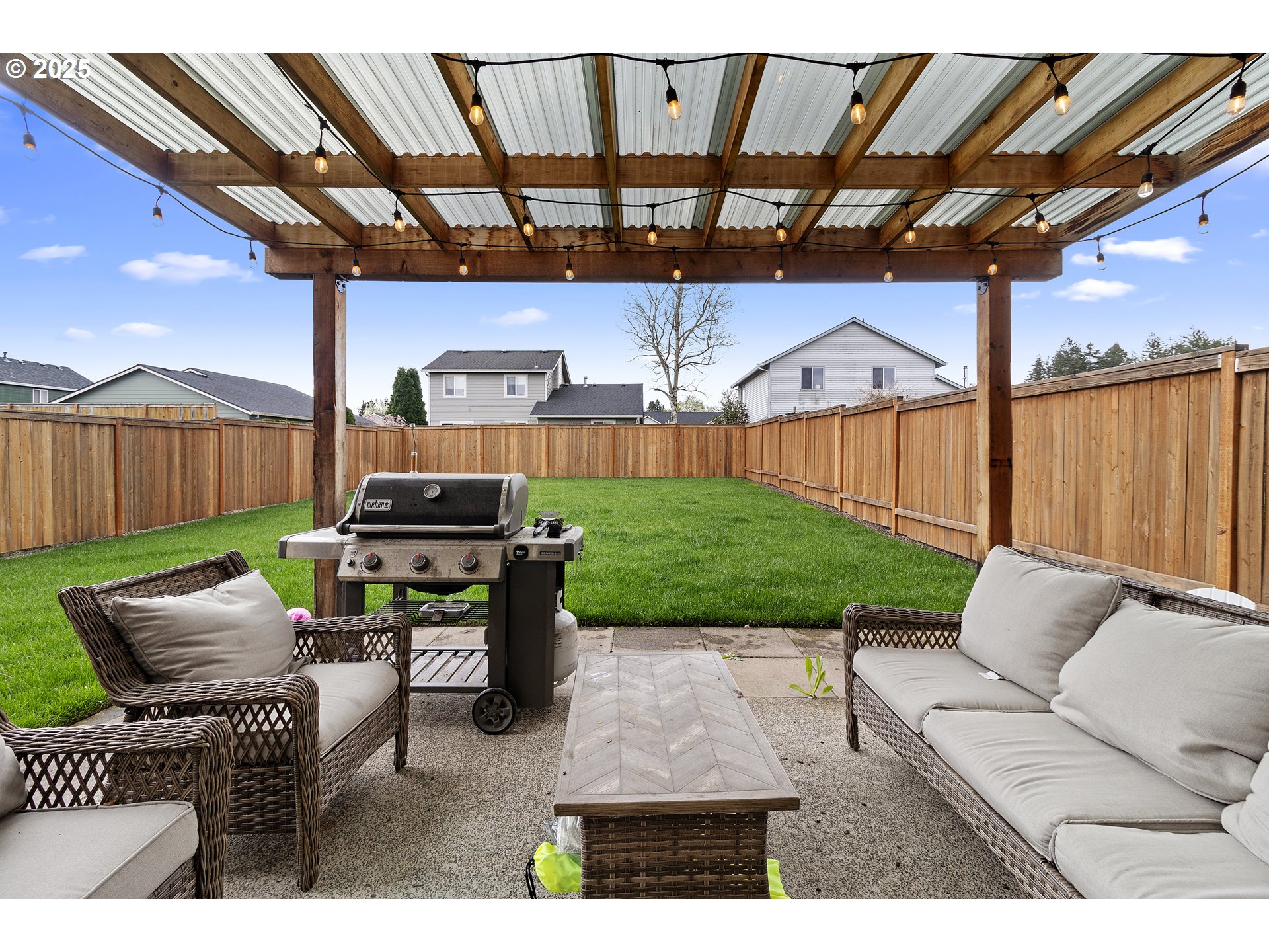 3072 SE 25TH ST