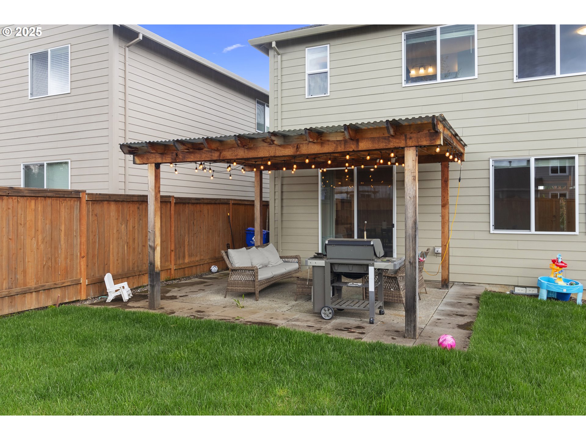 3072 SE 25TH ST