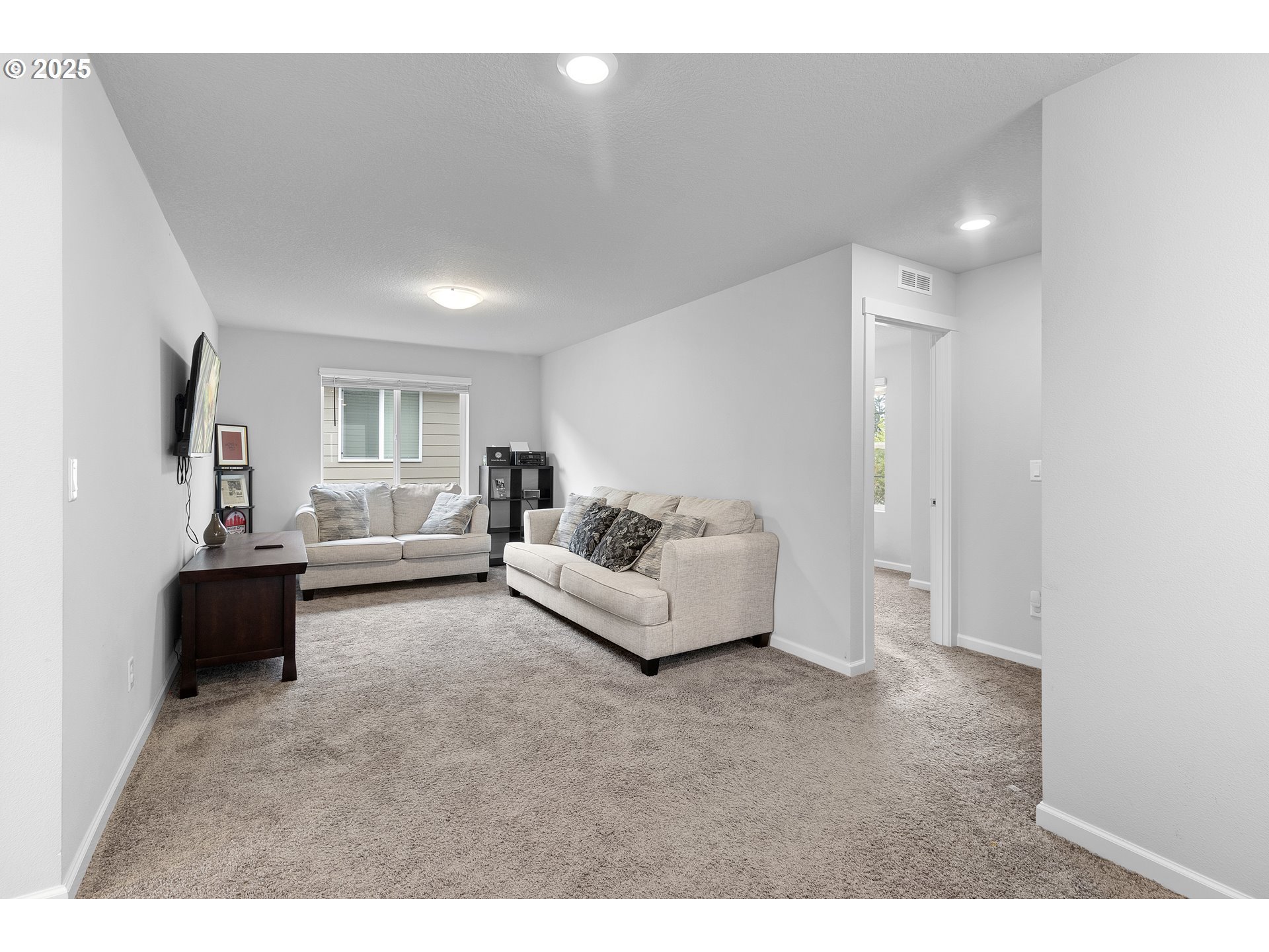 3072 SE 25TH ST