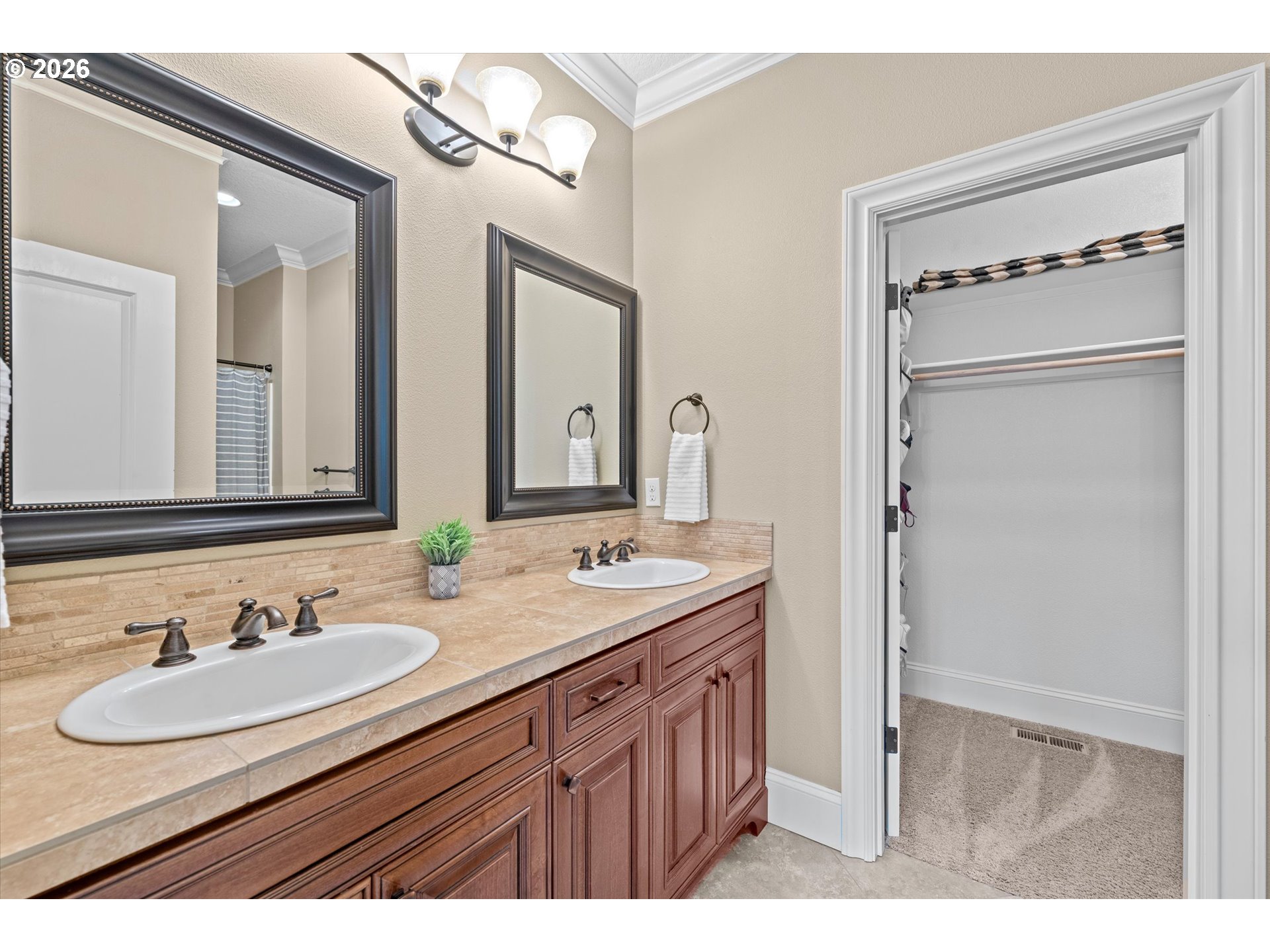 11655 SE WATERLEAF DR