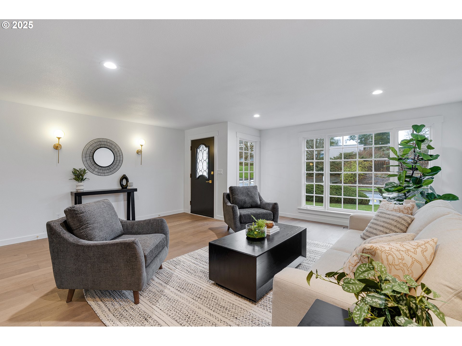 15190 NW OAKHILLS DR