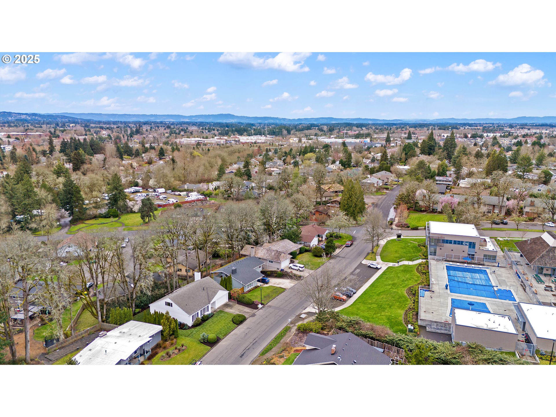 15190 NW OAKHILLS DR