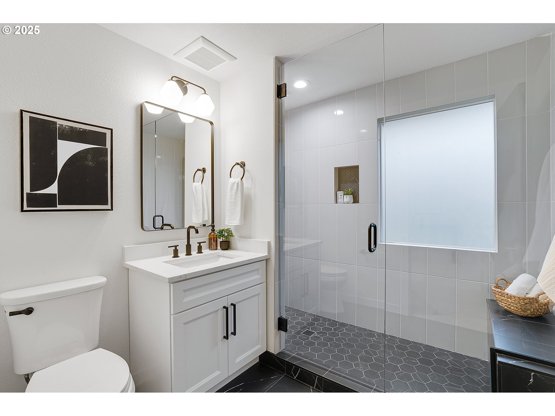 15190 NW OAKHILLS DR