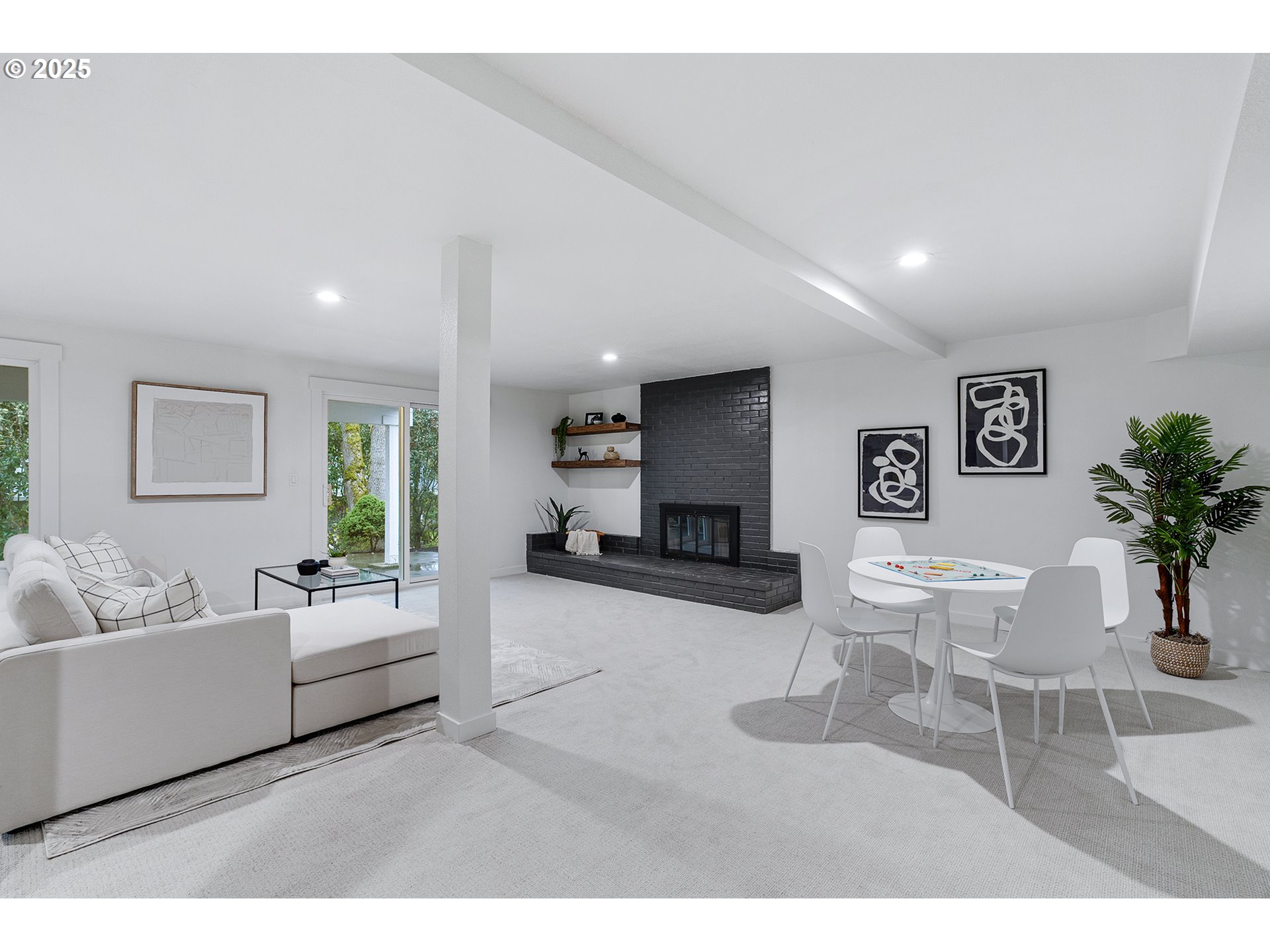 15190 NW OAKHILLS DR