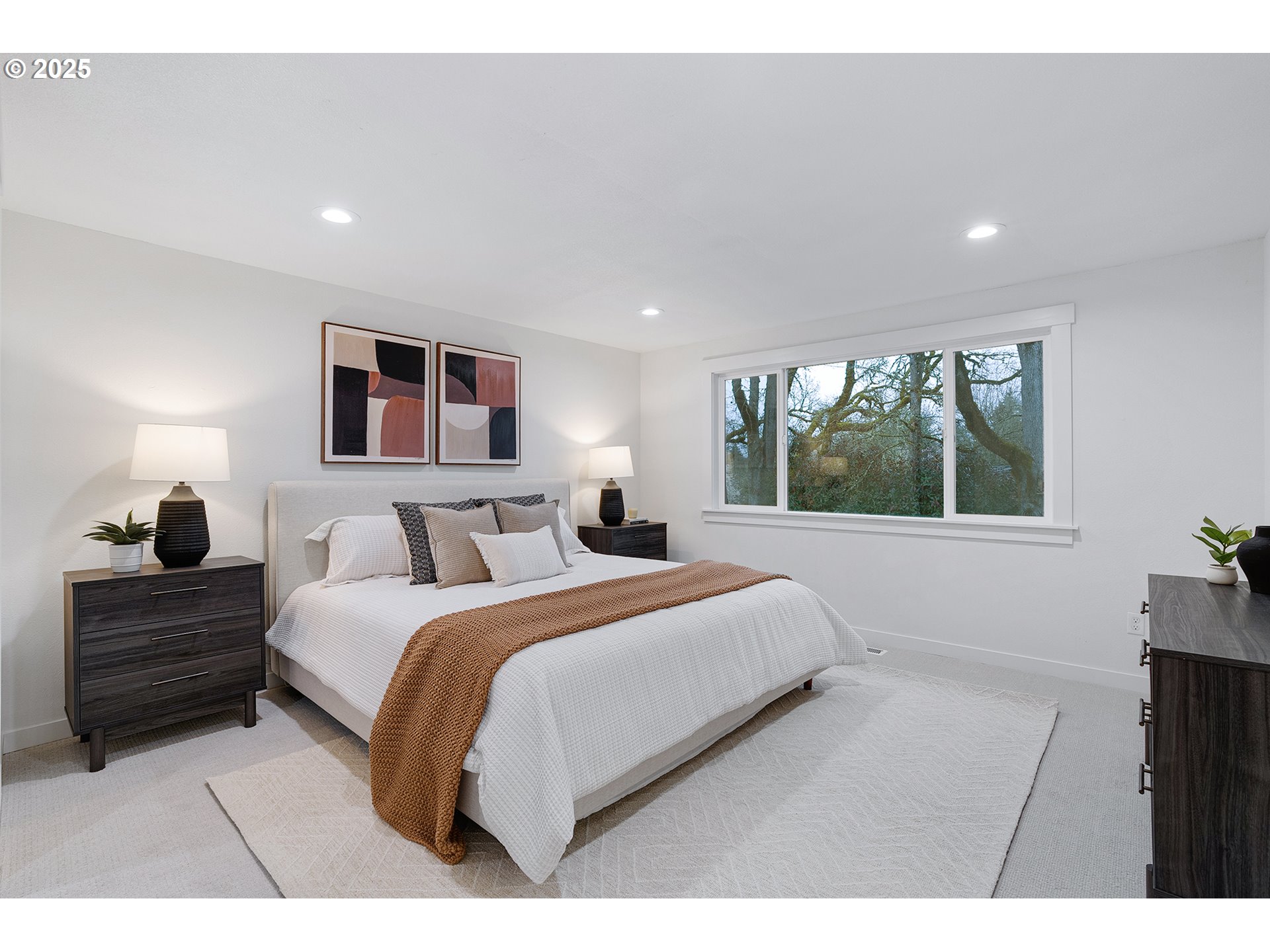 15190 NW OAKHILLS DR