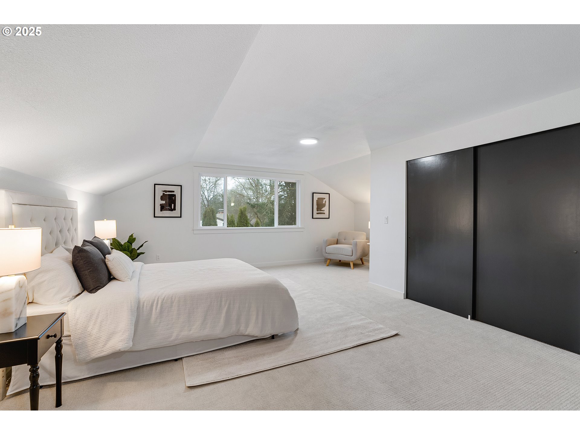 15190 NW OAKHILLS DR