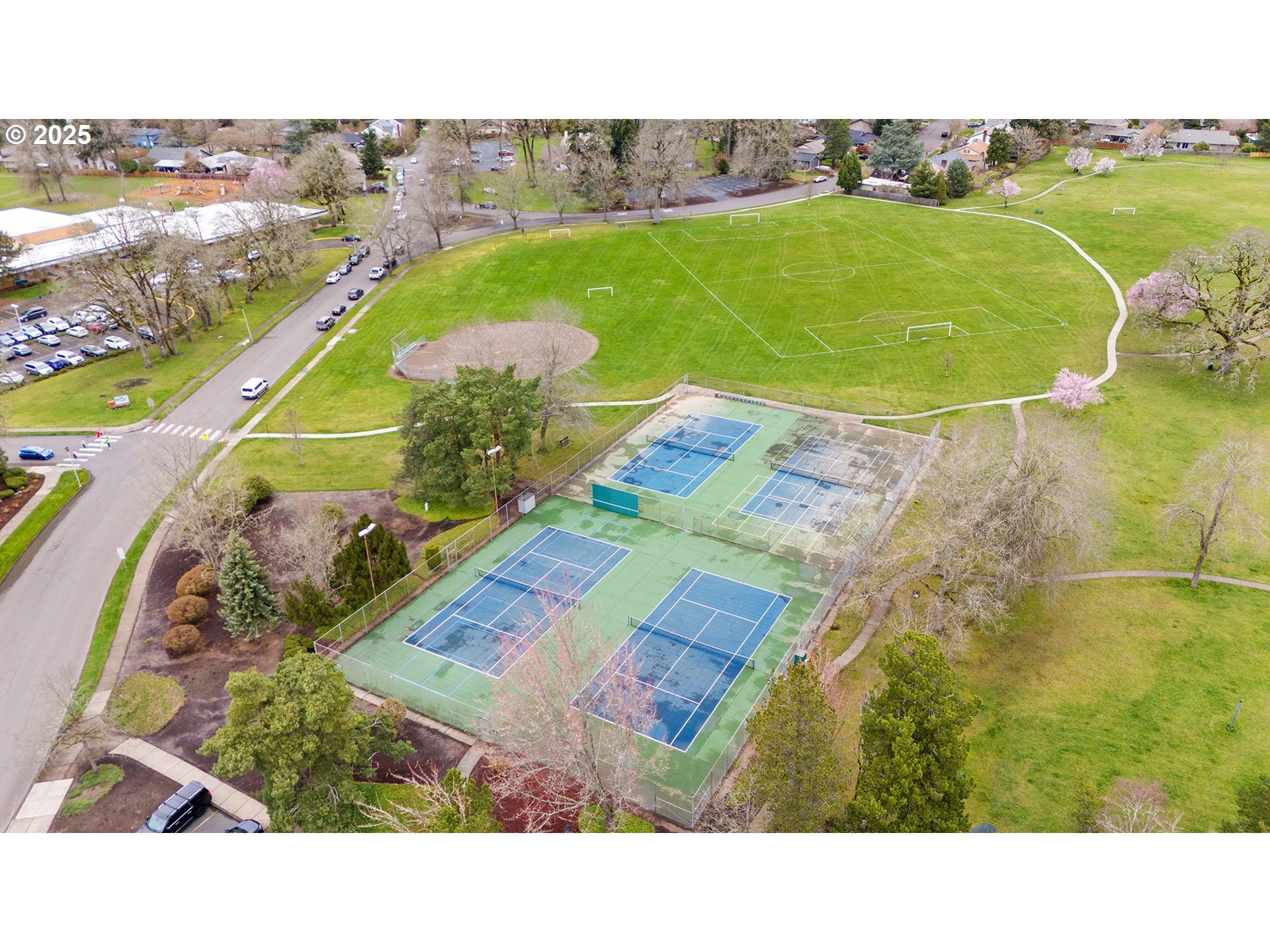 15190 NW OAKHILLS DR