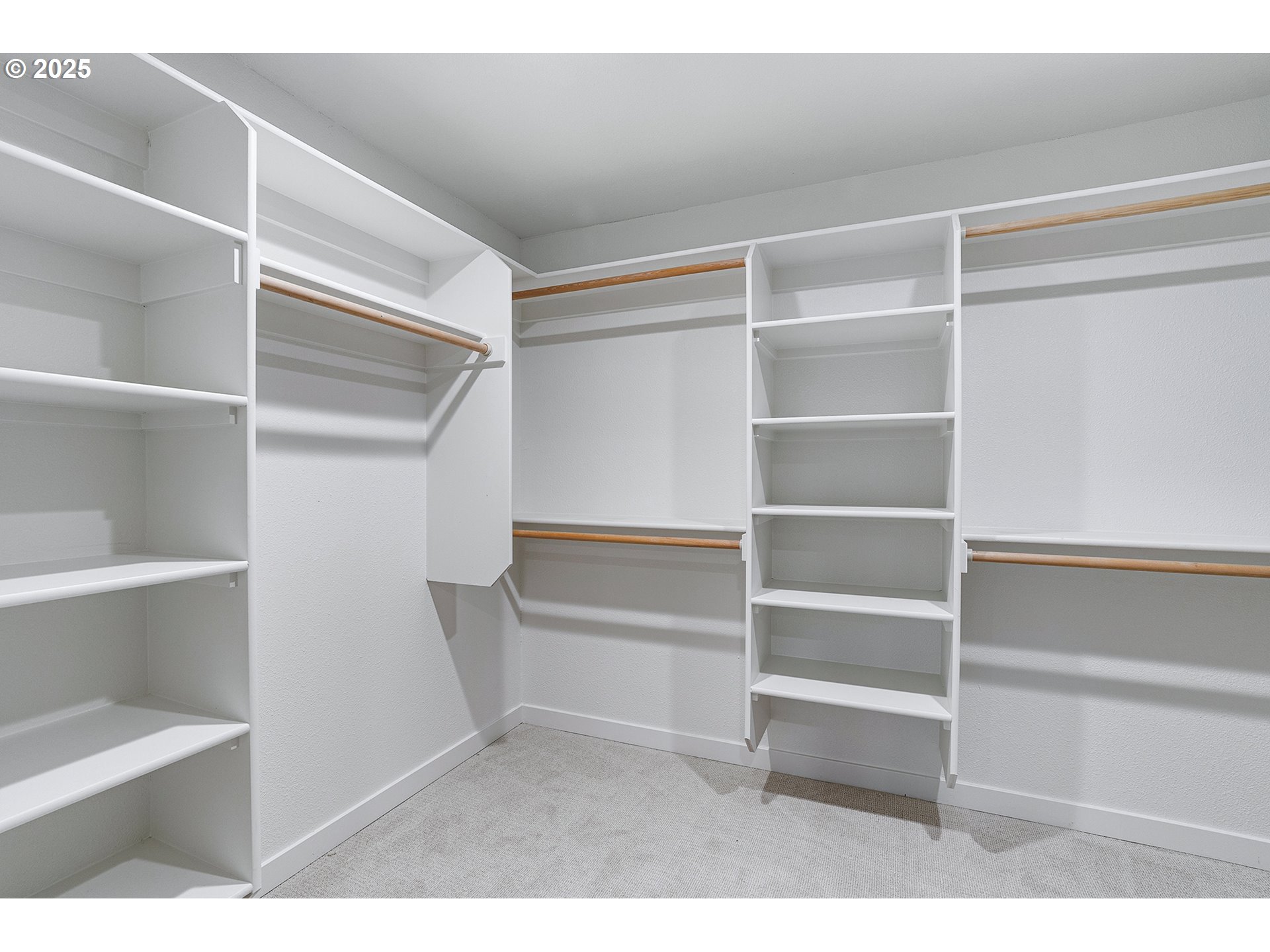 15190 NW OAKHILLS DR