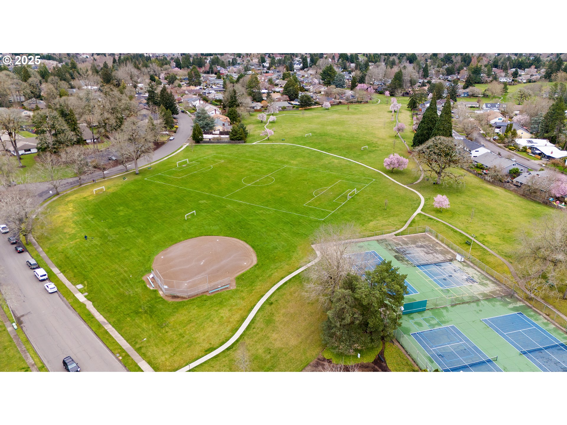 15190 NW OAKHILLS DR