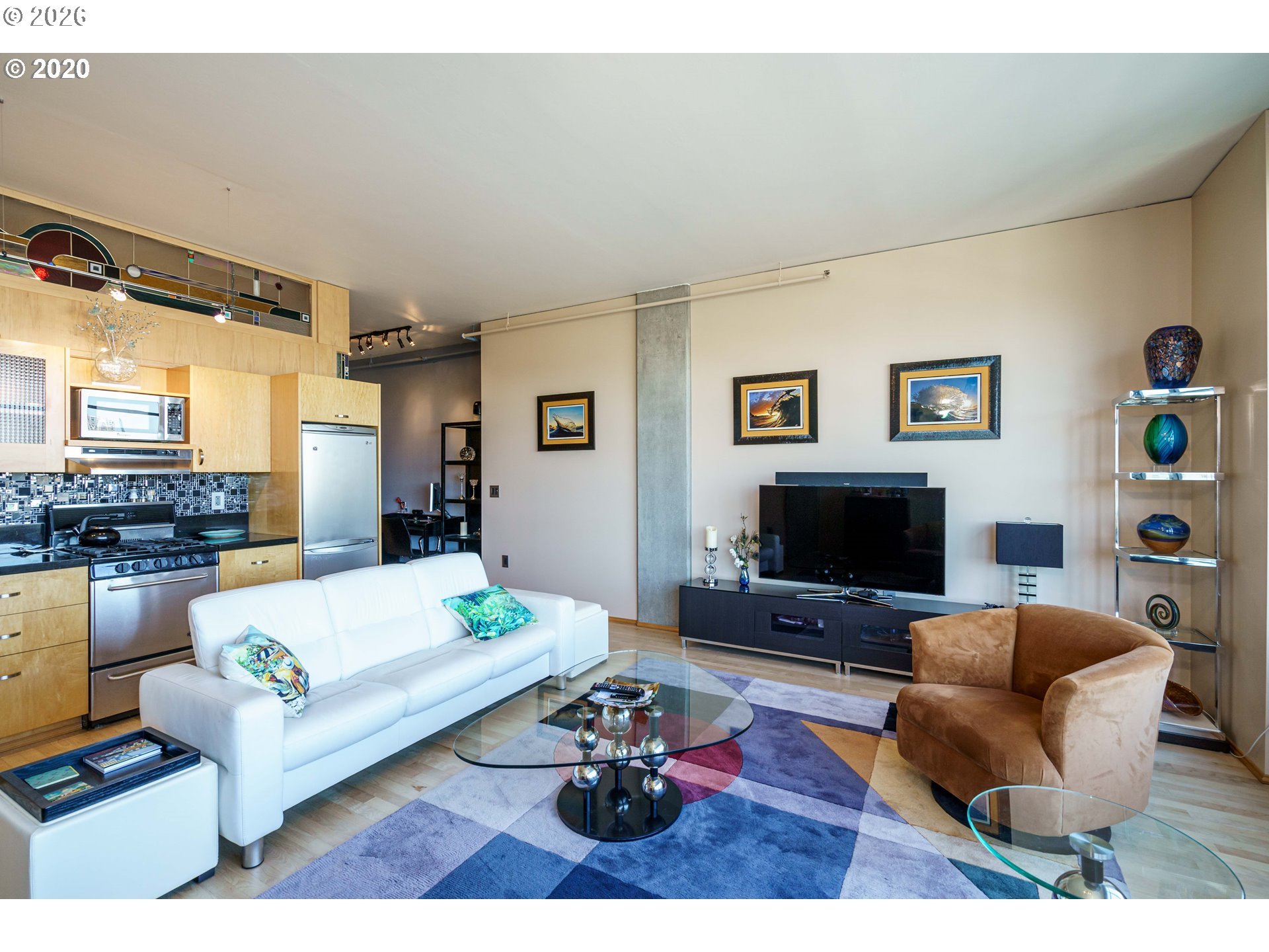 333 NW 9TH AVE 1011