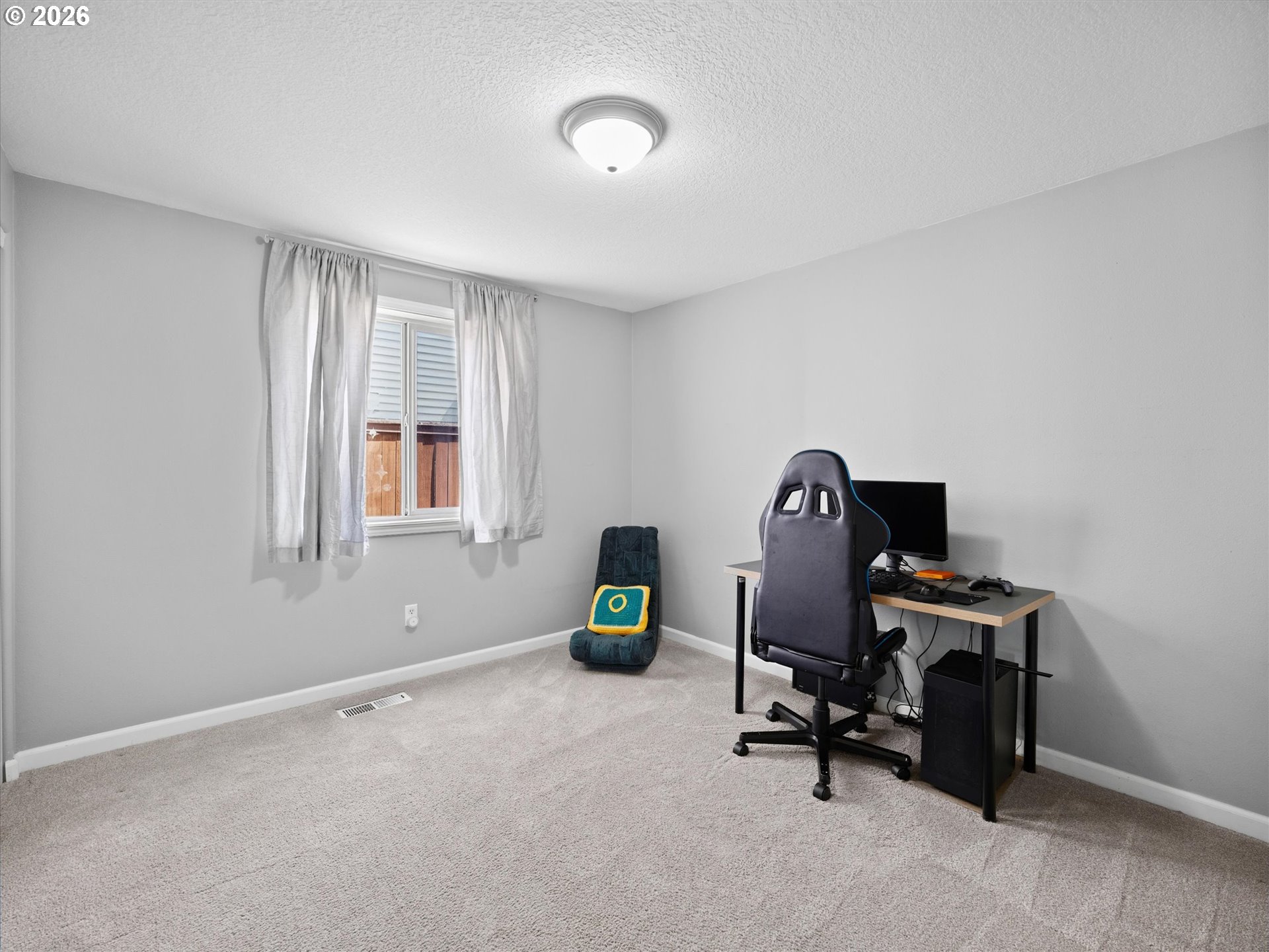 1506 NE 18TH AVE